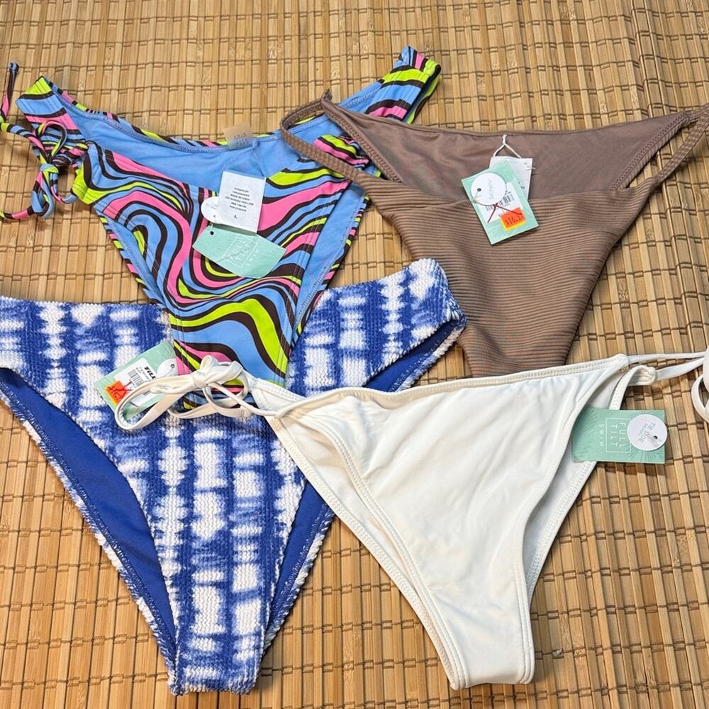 4 NEW Tilly's Bikini Bottoms Set